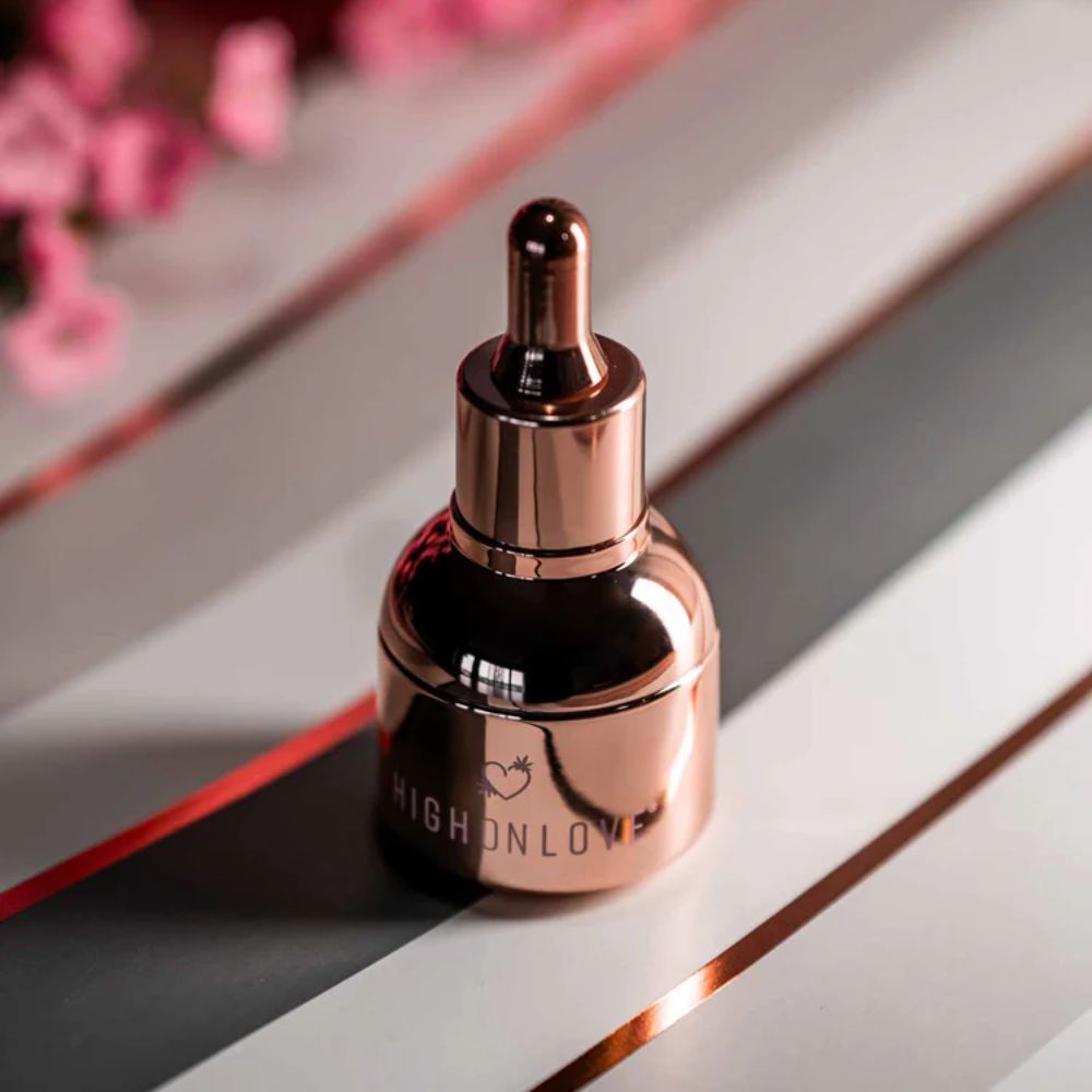 Stimulating Sensual Oil with CBD